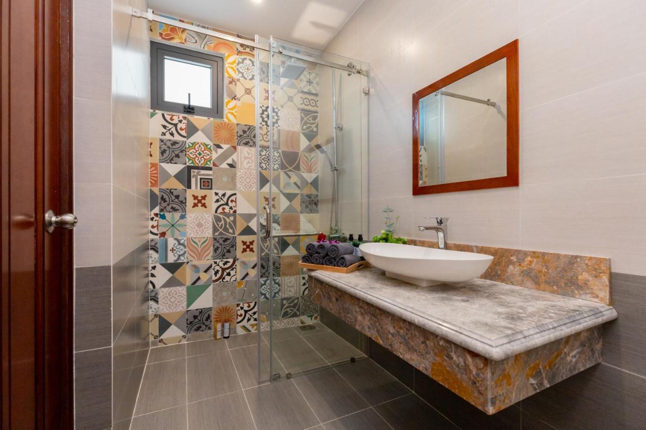 Palm Villa 31 - 8 Phong Ngu Khu Nghi Duong Cao Cap ブンタオ エクステリア 写真